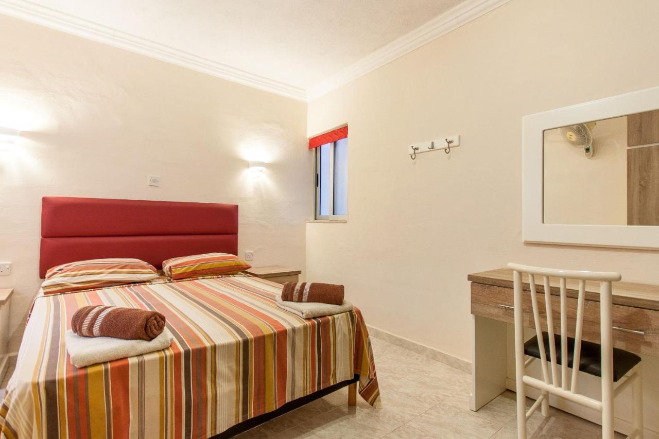 Pool And Sea Merill Apartments - Happy Rentals Mellieħa Exterior foto