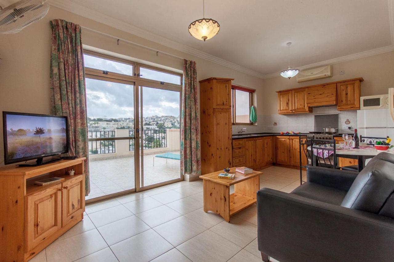 Pool And Sea Merill Apartments - Happy Rentals Mellieħa Exterior foto